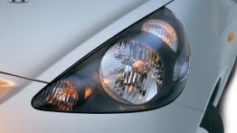 Honda Jazz - lewy przedni reflektor - włączony