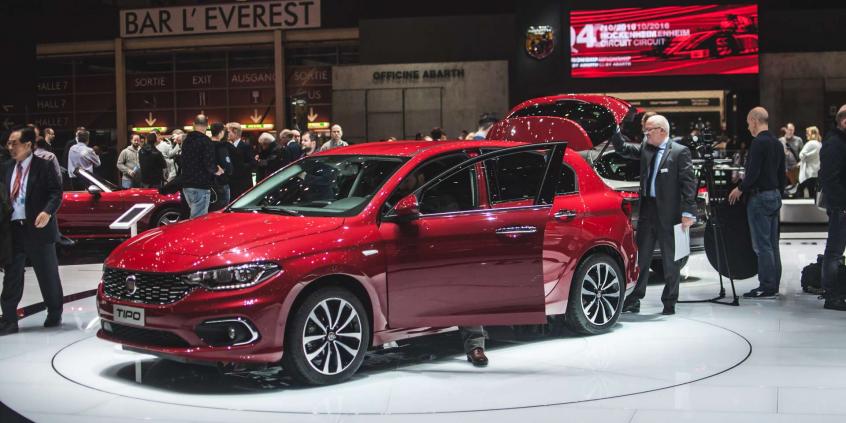 Geneva International Motor Show 2016 - auta seryjne (cz.1)