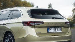 Skoda Superb Combi L&K PHEV - czasy się zmieniają i hybrydy też