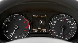 Volkswagen Golf GTI Performance vs. Seat Leon SC Cupra 280 - dwaj przyjaciele z ...