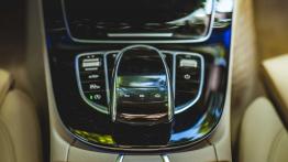 Mercedes E220d - nowoczesny konserwatyzm