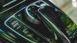 Mercedes E220d - nowoczesny konserwatyzm