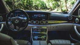 Mercedes E220d - nowoczesny konserwatyzm