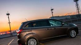 Ford Grand C-Max - patent na przyjaźń