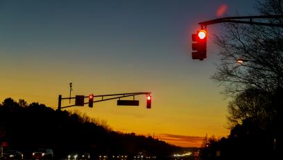 System Red Light łapie kierowców. 2 sekundy robią różnicę