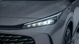 Porównanie: MG HS Hybrid+ Exclusive vs Nissan Qashqai e-Power Tekna+. Która hybryda lepsza?