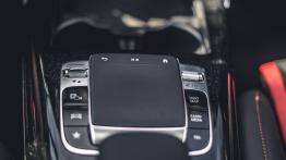 Mercedes-AMG A35. Pasażerowie tego nienawidzą