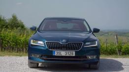 Skoda Superb - gdy uczennica przerasta mistrza