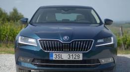 Skoda Superb - gdy uczennica przerasta mistrza