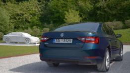 Skoda Superb - gdy uczennica przerasta mistrza