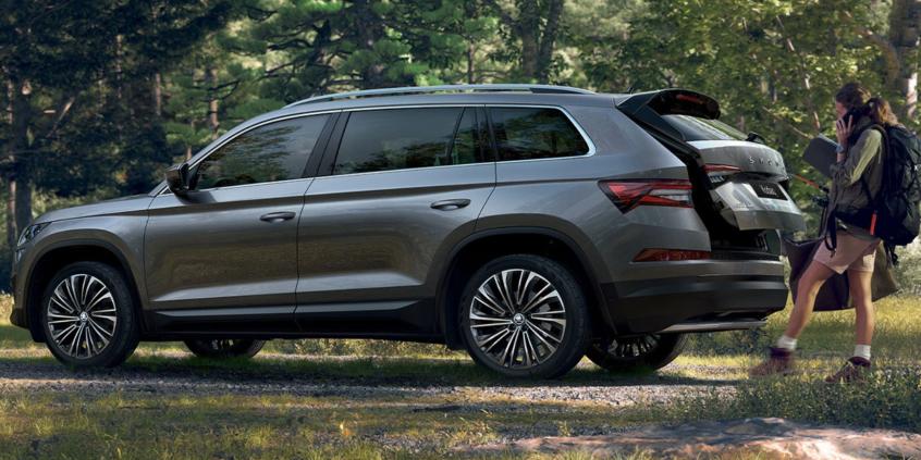 Skoda dodaje nowe funkcje do aut. V2L i tryb kempingowy to dopiero początek