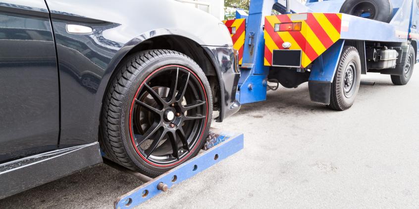 Blokada Porsche i BMW w Rosji. Dlaczego kierowcy nie mogą uruchomić swoich pojazdów?