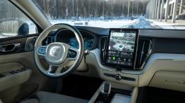 Volvo XC60 B5 AWD Ultra jest jak "Pulp Fiction". Lata lecą, a ono wciąż najlepsze