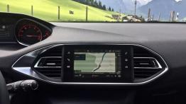 Peugeot 308 po liftingu – bo liczy się wnętrze