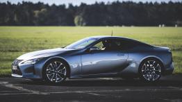 Lexus Driving Emotions 2017 – co Lexusy pokażą na torze?