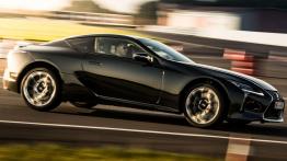 Lexus Driving Emotions 2017 – co Lexusy pokażą na torze?