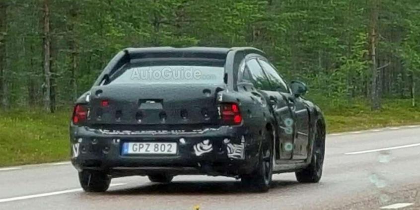 Volvo S90 - Limuzyna po szwedzku