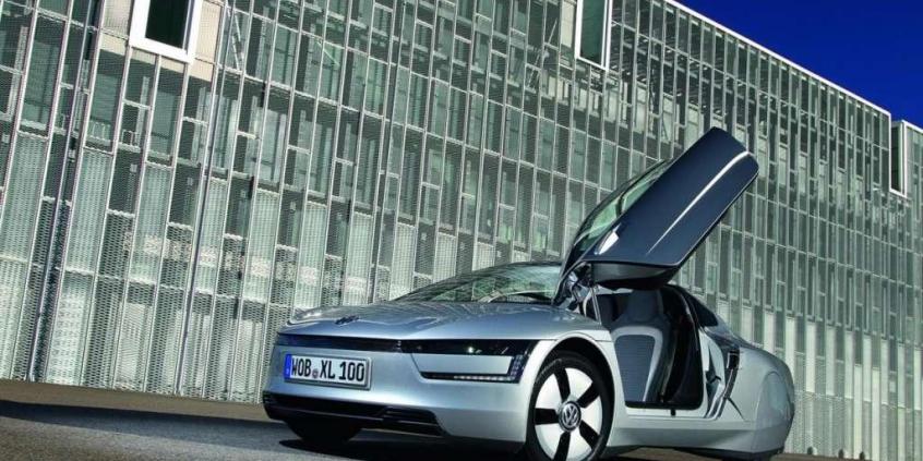 Volkswagen XL1 dostanie kolejną parę drzwi