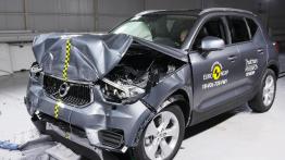 Euro NCAP rozbiło Focusa i XC40. Który bezpieczniejszy?