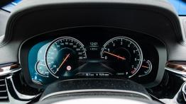 BMW 640i GT – sam we własnej niszy