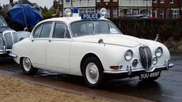 TOP 10 | Niezwykłe radiowozy