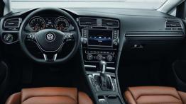 Nowy Volkswagen Golf - kolejna generacja hitu sprzedaży