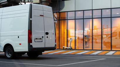 Zarządzanie cyklem życia pojazdu w flocie — kiedy wymieniać dostawczaka na nowy. Ranking rekomendacji samochodów dostawczych
